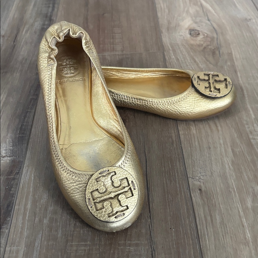 Tory Burch Metallic Gold Leather Logo Ballet Flats - Picture 7 of 10